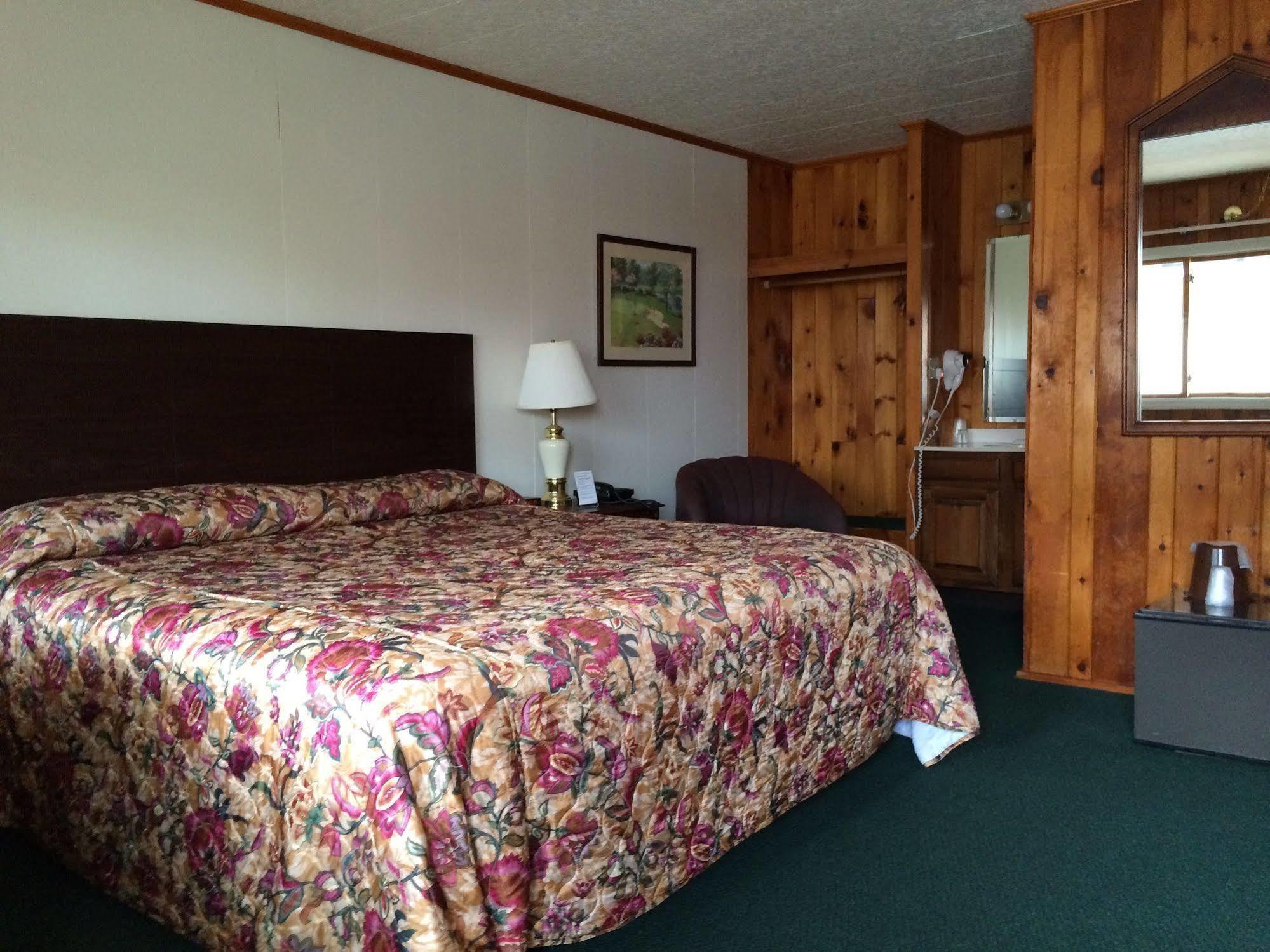 The Sundowner On George Motel 4*